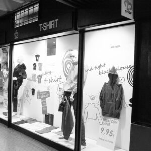 decoração de montras em vinil adesivo